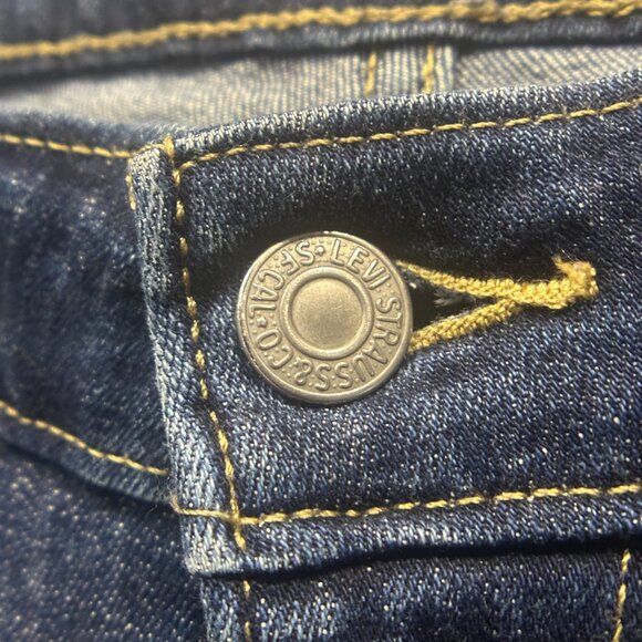 EUC LEVI'S 711 Women's Dark Wash Distressed Stretch Skinny Jeans 26 - Picture 4 of 16